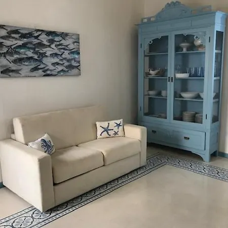 Azzurrina بيت للعطل *